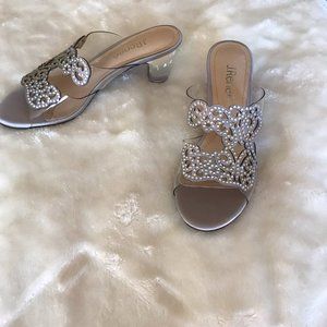 🆕 Elegant jeweled dress sandals